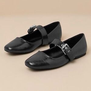 Dolce Vita Marcello Elegant Black Flats Size 10